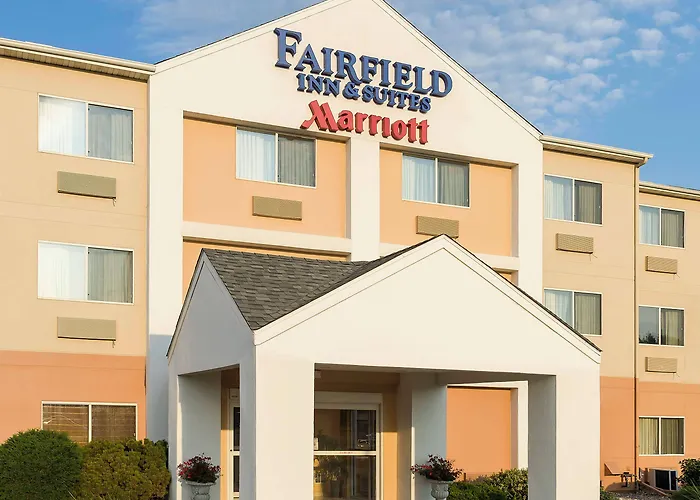Fairfield & Hotel 3*