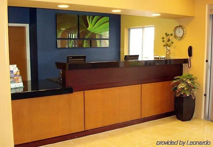 Hotel Fairfield & Fargo